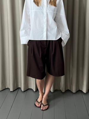 Loulou shorts dark brown yin studio