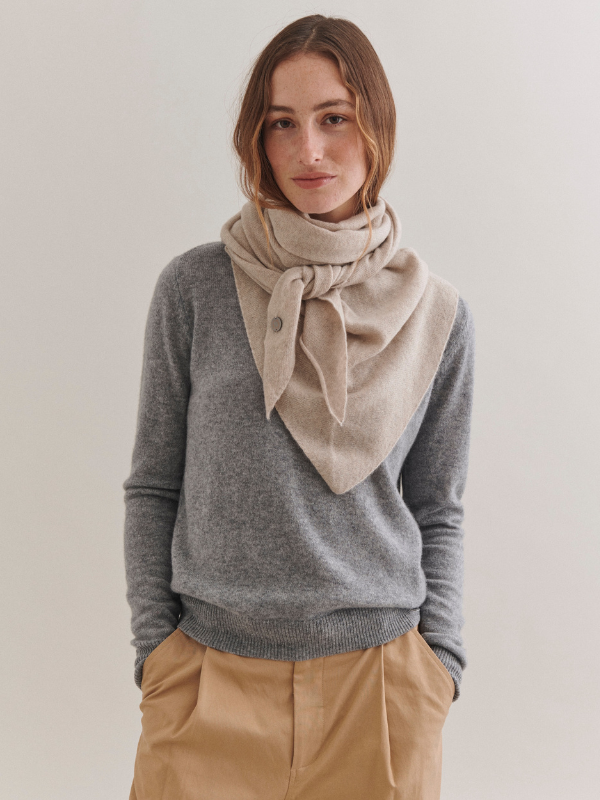 Andrea triangle scarf beta